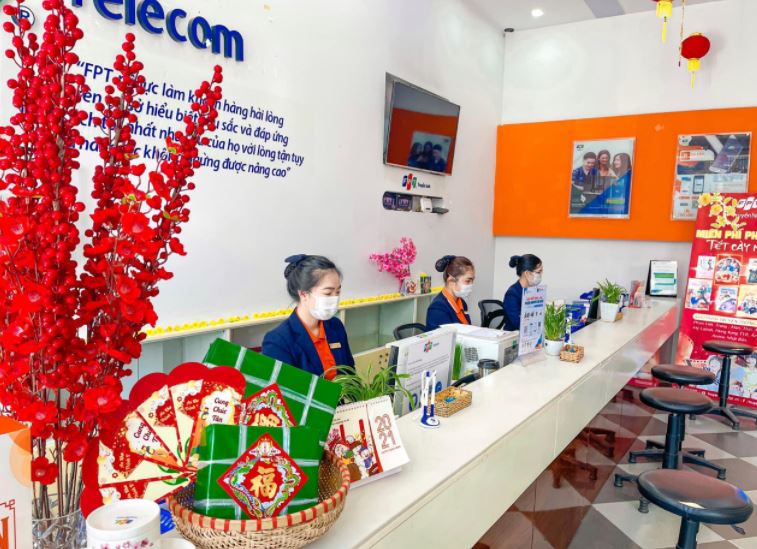 cửa văn dịch fpt